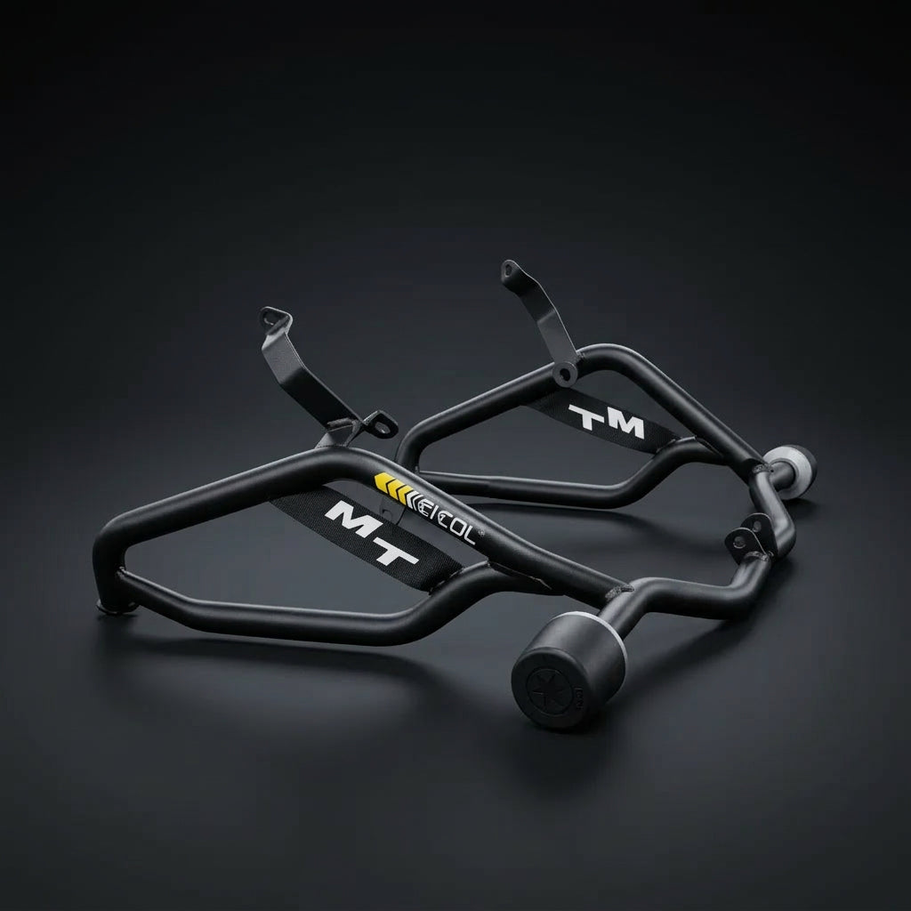 Defensa semimaciza Cicol para Yamaha MT-15 vista frontal con sliders de nylon