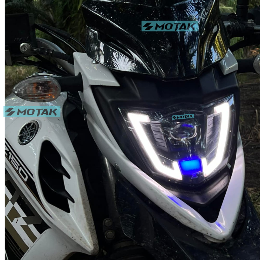 Farola LED XTZ 150 125 instalada en moto Yamaha