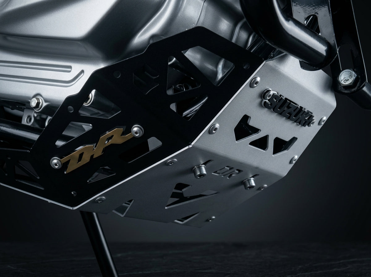 Pechera de DR160/150 3D instalada en Suzuki DR